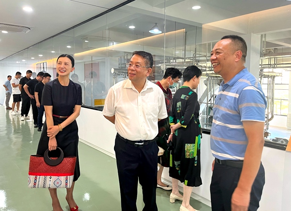 农工党福建省委会应邀参加首届中国白茶发源地茶商大会·福鼎白茶论坛与研讨会