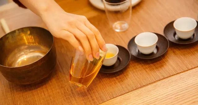 泡茶时的独白：从我的时间到你的心间