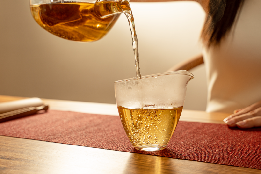 一杯茶懂一个人