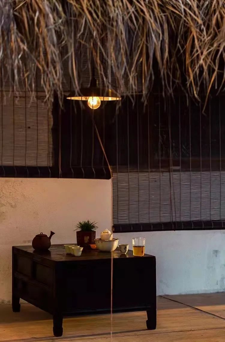 在一壶茶的时光里，等你...